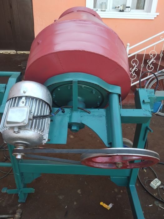 Бетона мишалкалар ва унверсал драбилкалар сотилади