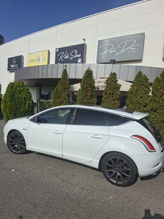 Lancia Delta 2015 lina 8