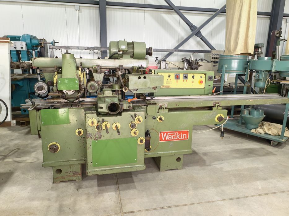 Четиристранка с 5 глави, 180/120мм, обслужена напълно