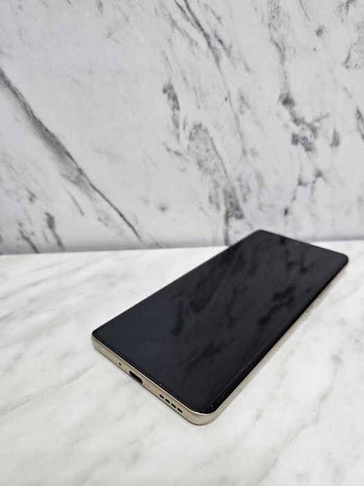 Realme 14 Pro 5G 256 / 8 GB Pearl White Zeus Amanet 71526
