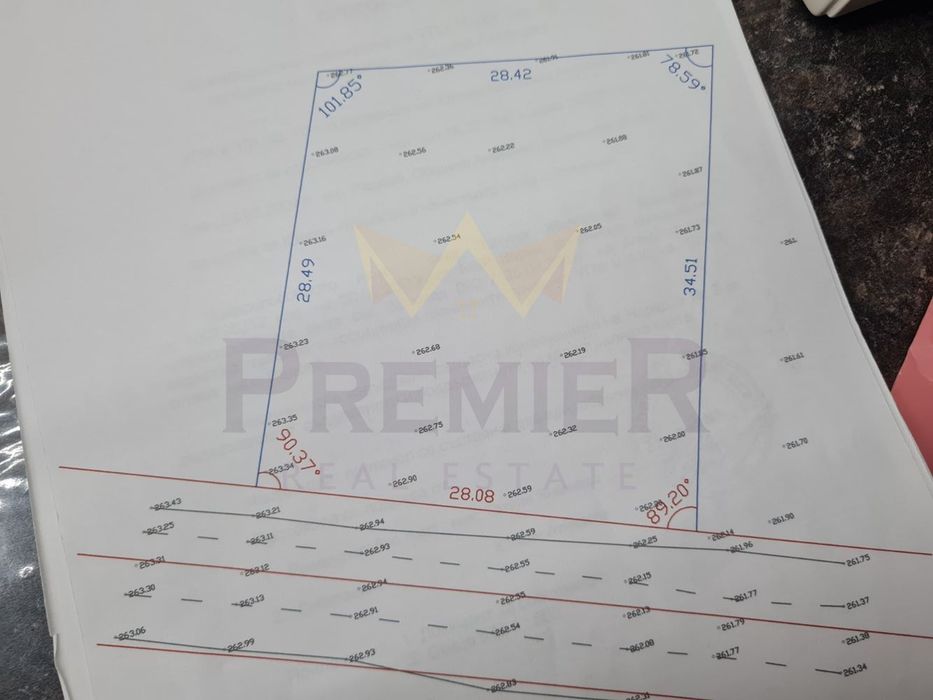 Парцел в Варна, област-с.Радево площ 880кв.м.