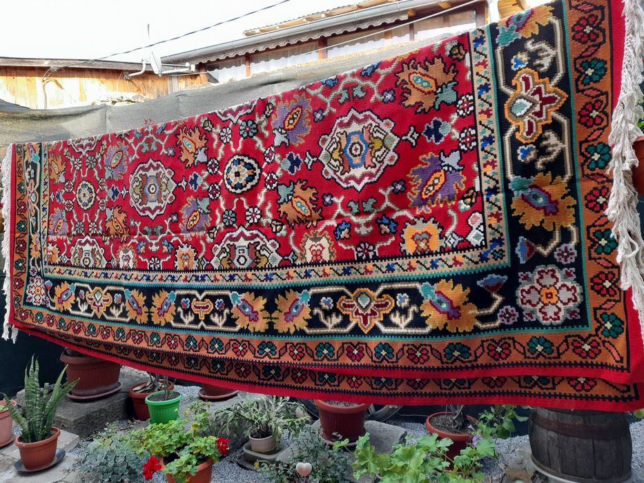 Котленски.  килим