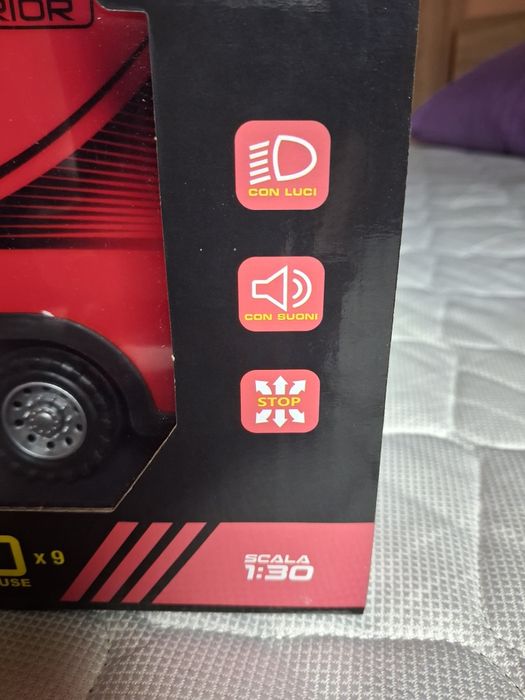 Радиоуправляем камион