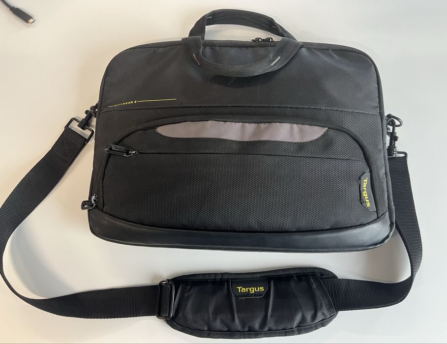 Чанта за лаптоп Targus
