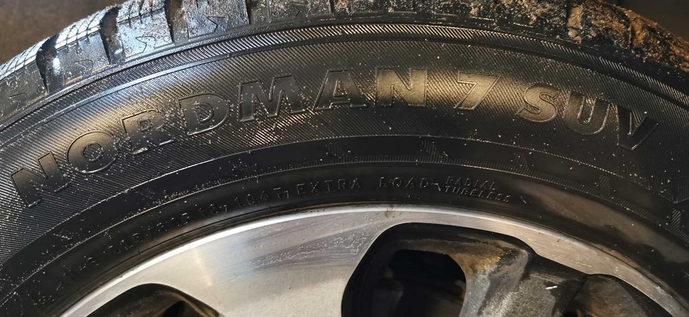 Шины зимние 225 60 r18