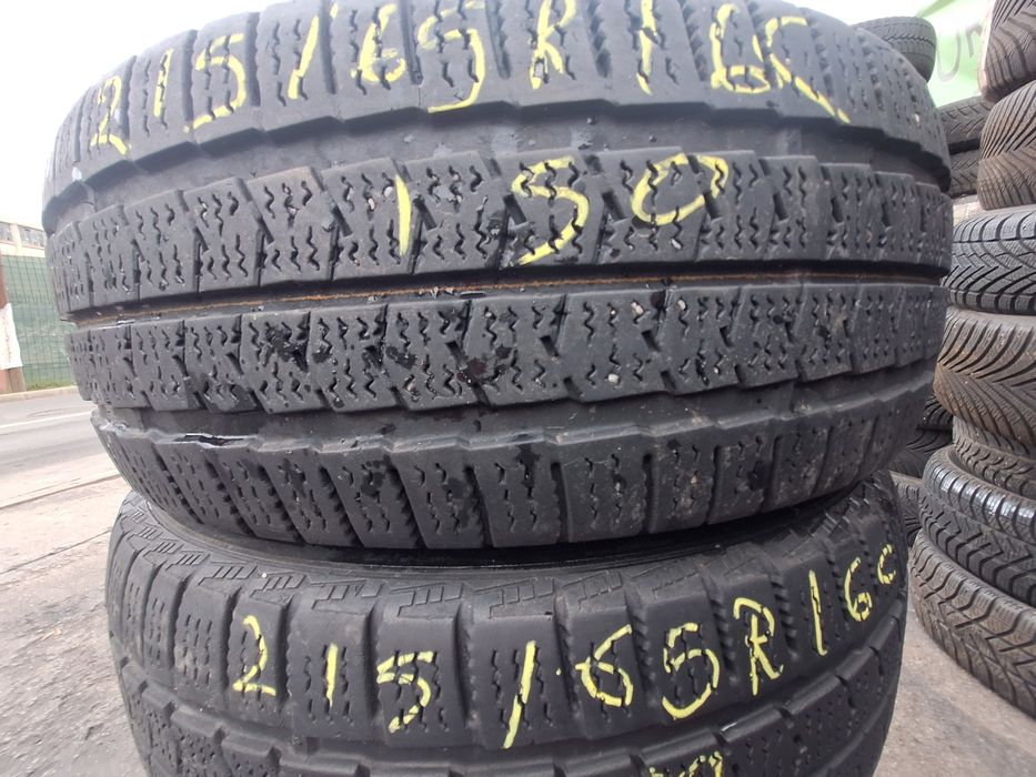 Vând 4 anvelope iarna iarna 215/65r16C  Nexen Montaj Gratuit