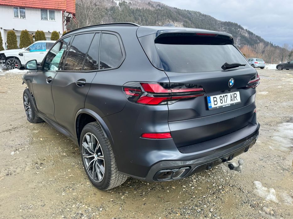 Bmw x5 m60i facelift  avariat