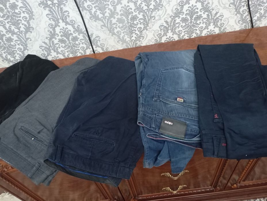 Срочно продам мужской брюки куртки свитеры