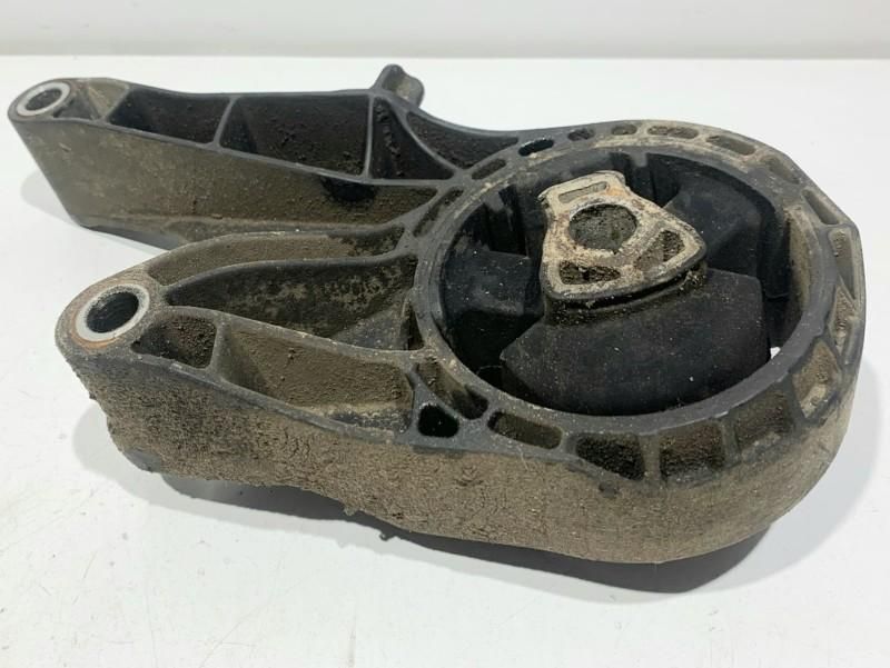Suport motor antibalans Chevrolet Cruze J308 A17DTS LUD 13248600