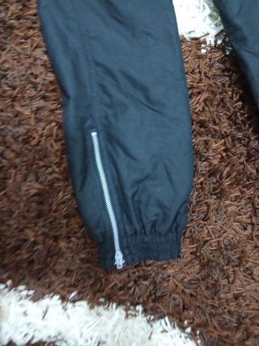 Pantaloni damă ski ca noi.