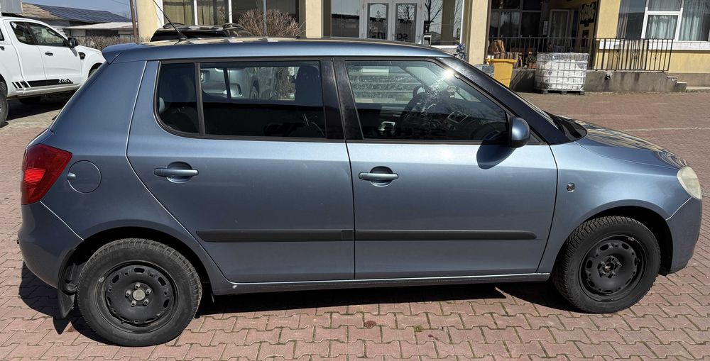 SKODA Fabia 2008 — imagine 4