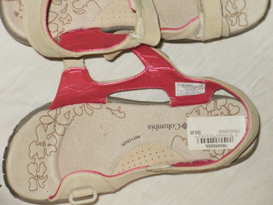 COLUMBIA юношески нови оригинални сандали 37,5
