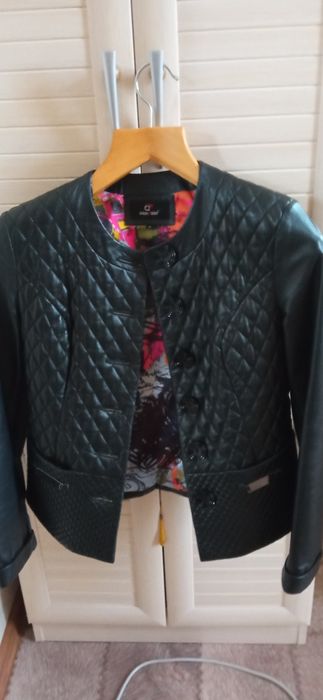 Куртка кожаная женская