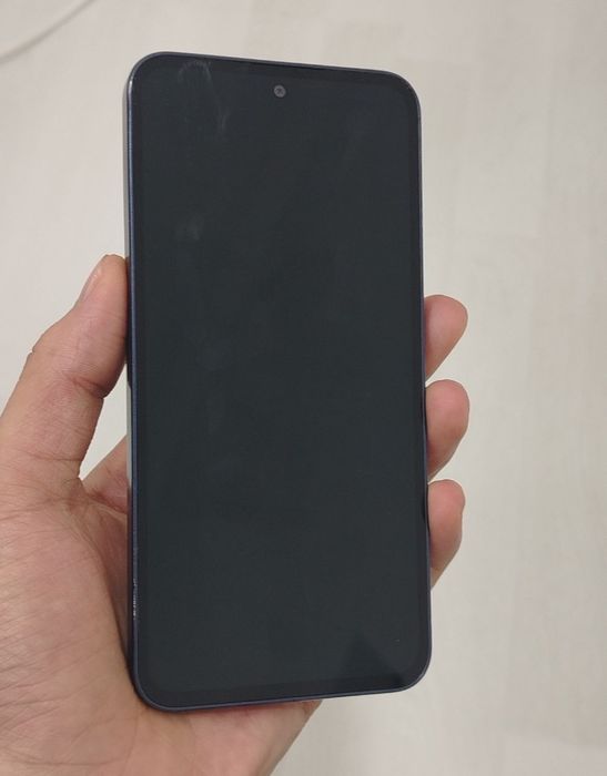 Samsung A 35 sgarntiym