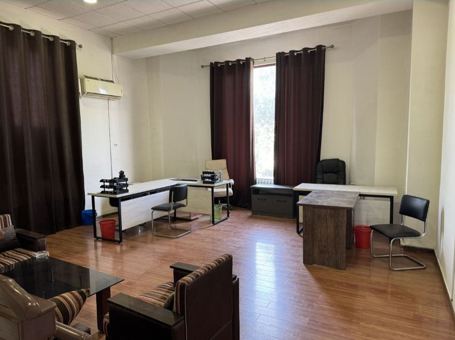 Учтепинский район.РОВД УчтепаСдаётся офис 50м2.С МЕБЕЛЬЮ доступ 24/7