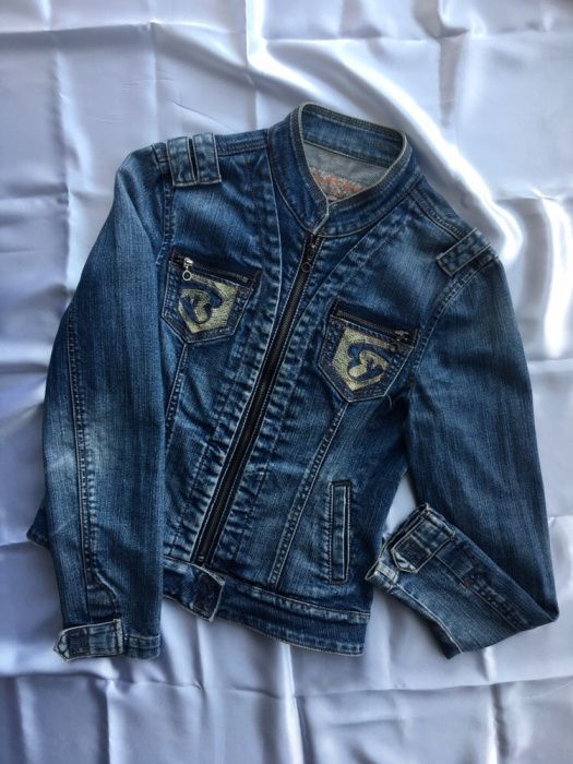 Джинсовая куртка