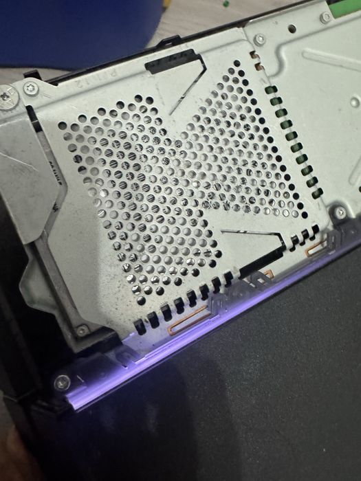Playstation .4 cu defect