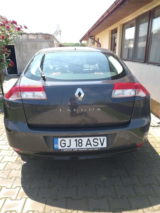 Vând Renault Laguna 3