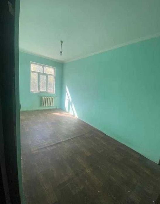 ЭКО БОЗОР руппарасидаги домлар 2-хонали квартира сотилвотти