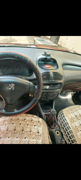Продаю автомобиль Peugeot 206