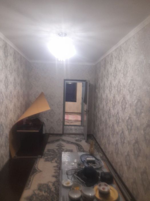 Уй сотилади 5 микрараён 1 этаж 2 хона