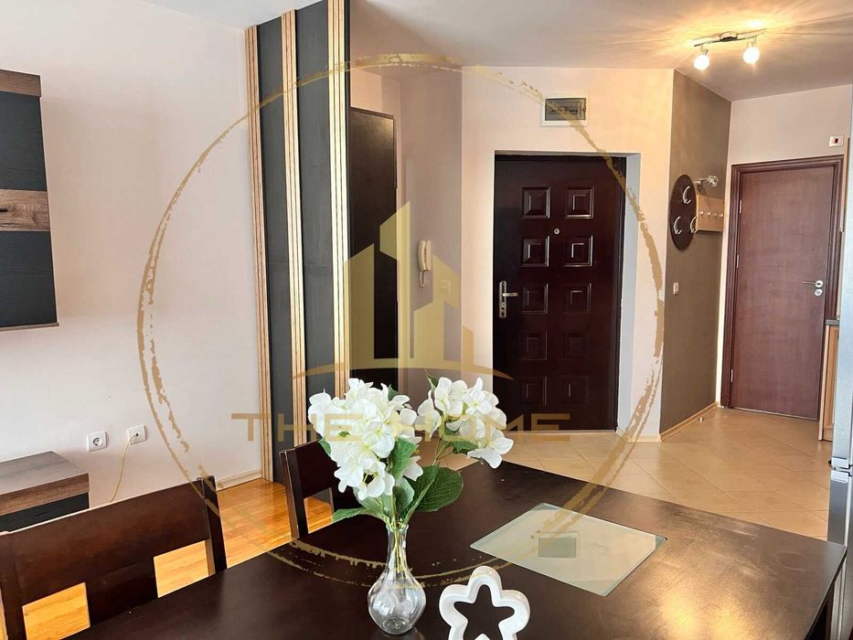 Дава се под наем Двустаен апартамент в Варна, Цветен квартал - 62 кв.м за 550 € - Снимка #1