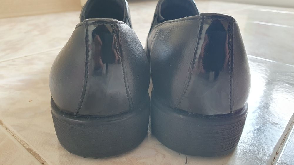 Черни обувки от естествена кожа N°37