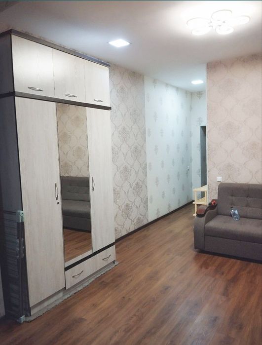 NOVASTROYKA QORASUV 6 1 Xona RemonT SHaroitlar Bor 1 etaJ Srochna