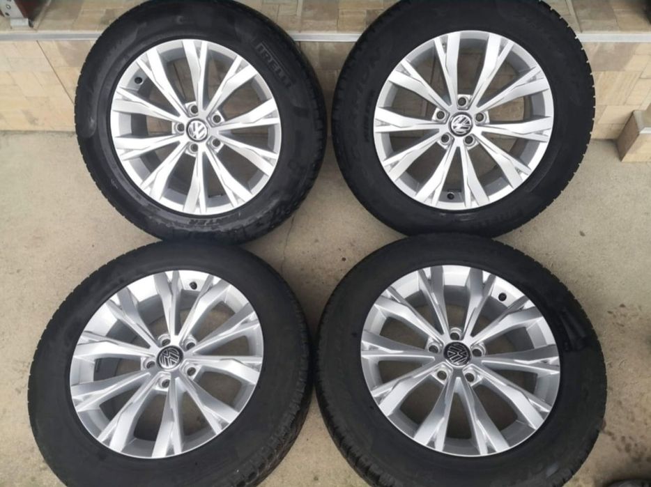 Jante 17 vw Tiguan. Montana. Pirelli 215 65 17.*6 mm.