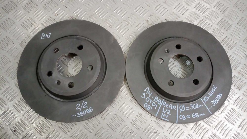 Задни дискове Audi A4 B8 3.0TDI 2009г.