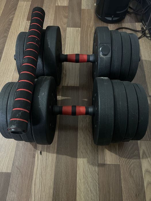 Продам гантели в хорошем состояние новые