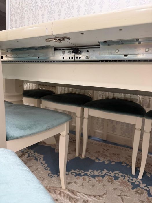 Стол 3,5 увеличивается до 4 метров