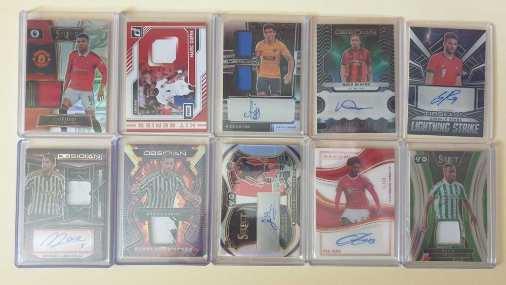 Карти с автографи и екипи на Topps & Panini (Autograph & Relic Cards)