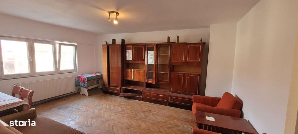 Apartament 3 camere decomandat | Carpați II | Etaj 4 — fotografia 3