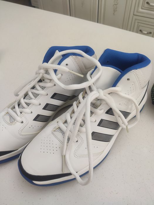 Кроссовки 45 размер