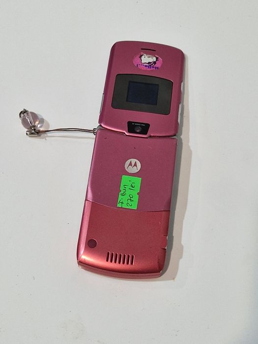 Telefon Motorola v3