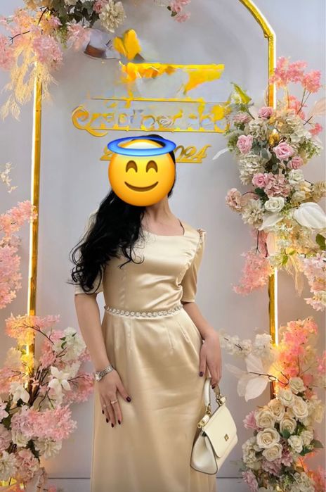 Б/у платья в отличном состоянии