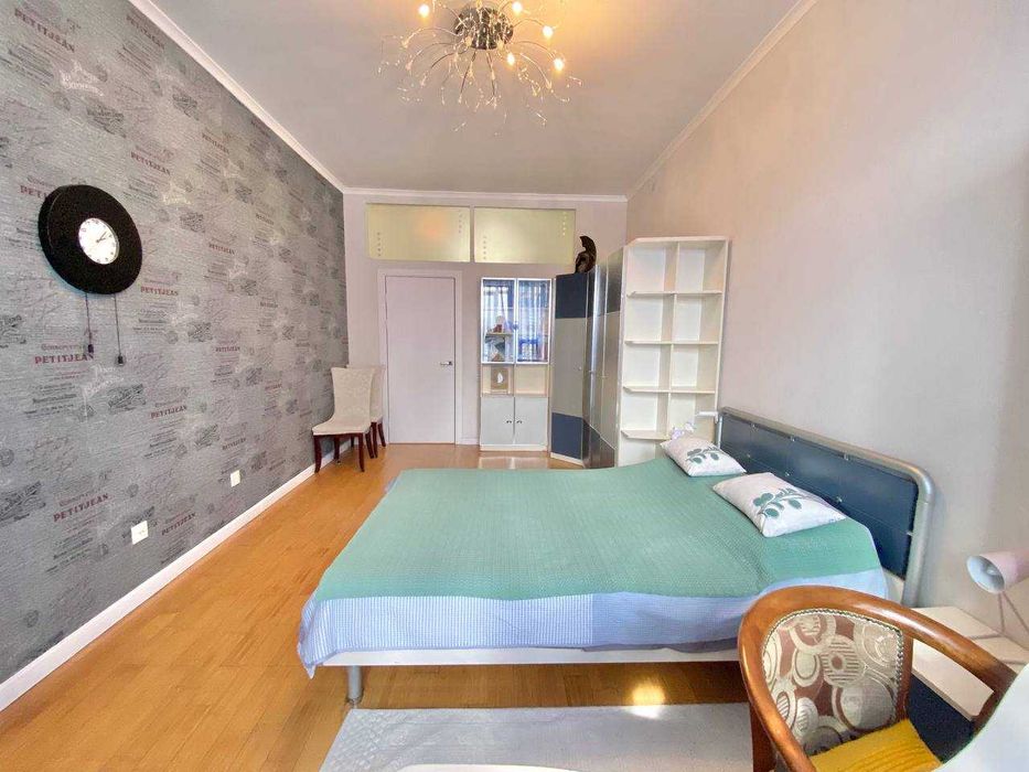 4-комнатная квартира · 130 м²