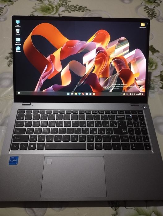 HANSON Laptop 15.6 dyum       intel core i5 12600H