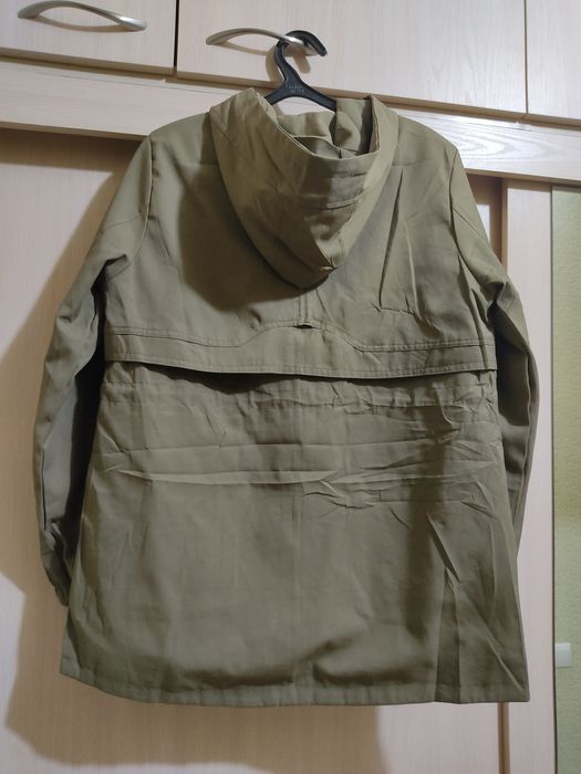 Продаётся парка осень - весна