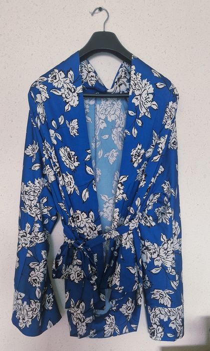 Синьо кимоно с флорален принт – универсален размер