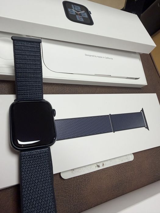 Apple Watch SE (Gen 2) 44mm Midnight