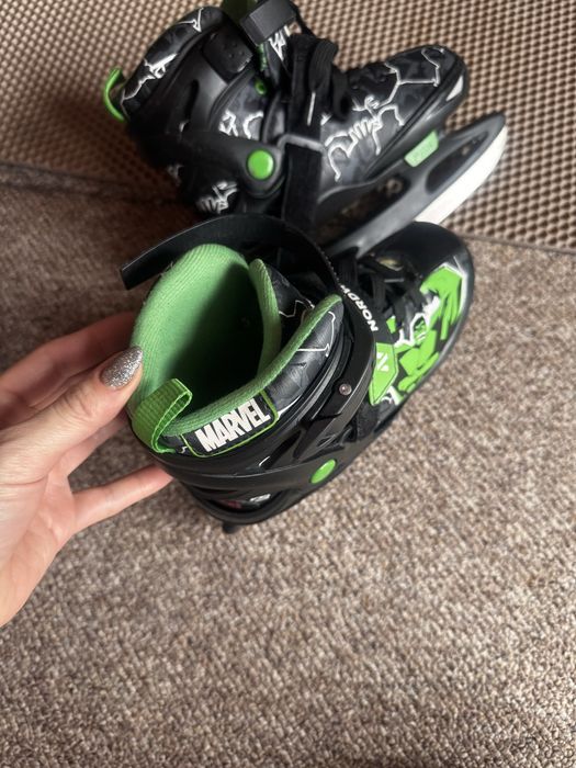 Проодам детские коньки