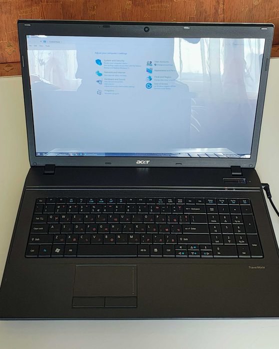 Продавам Лаптоп Acer TravelMate TM7740G-488G64Mns