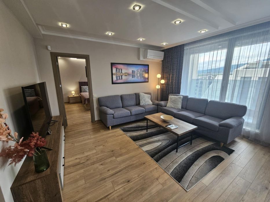 Дава се под наем Тристаен апартамент в София, Кръстова вада - 145 кв.м за 1500 € - Снимка #5