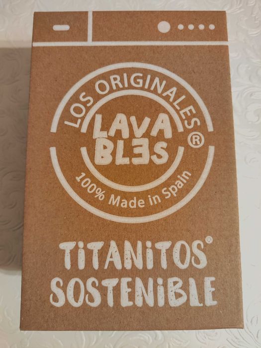 Нови детски сандали номер 20