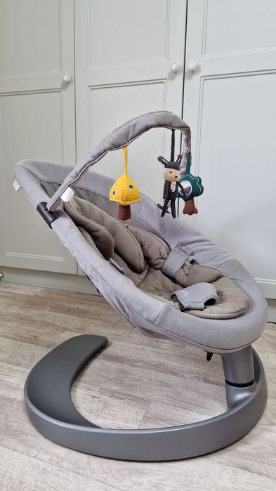 Шезлонг  Nuna, механический