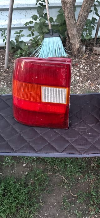 Продам Фонарь на Опель вектра А