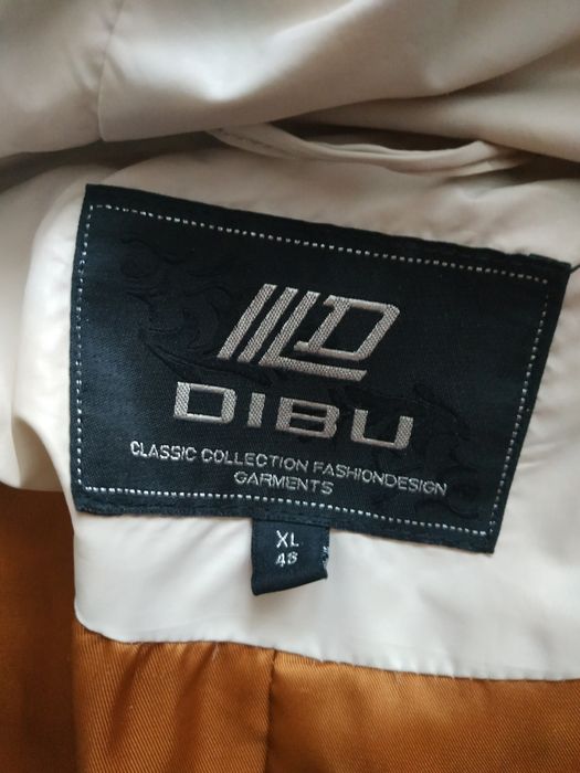 Женские пальто, на пуху, 2е на синтепоне