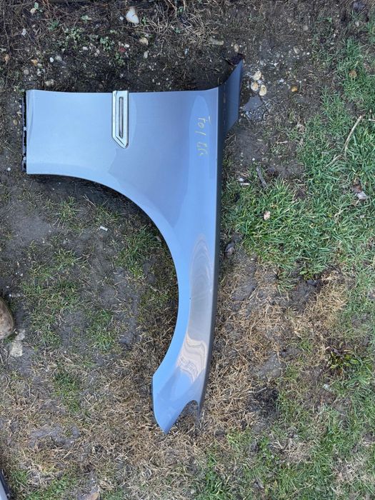Aripa fata dreapta BMW F01 F02 cod culoare A52